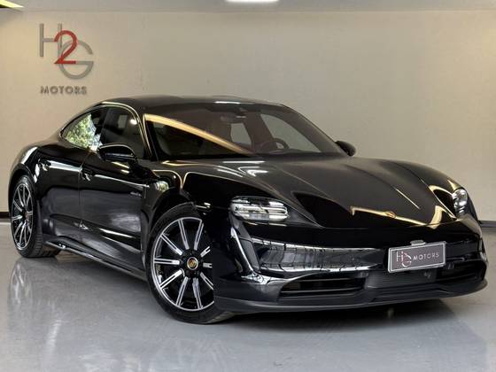 PORSCHE TAYCAN 4S ELÉTRICO PORSCHE TAYCAN 4S ELÉTRICO
